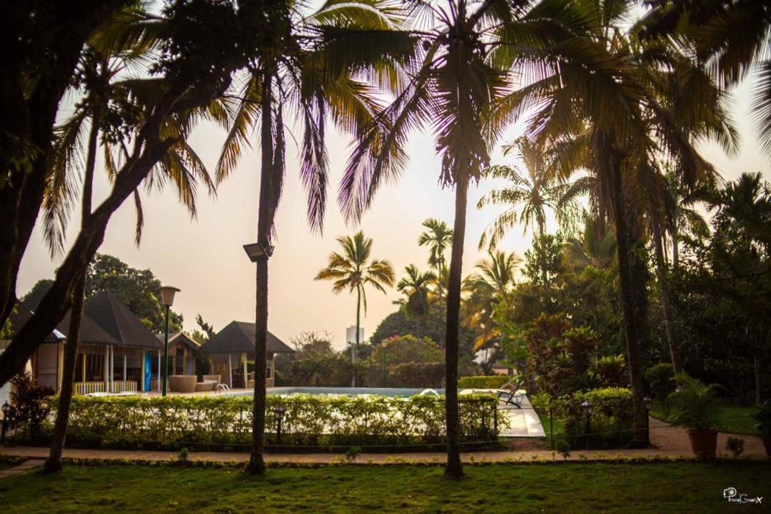 Village Noah Yaounde Luaran gambar