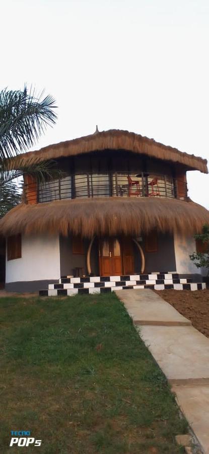 Village Noah Yaounde Luaran gambar